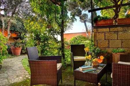 Gocce Villas - Villa De Flores Country Style Villa With Pool 马萨鲁布朗斯 外观 照片